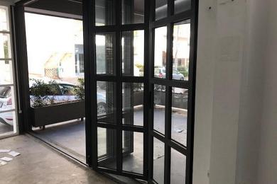Shop Sale - GLYFADA, ATTICA